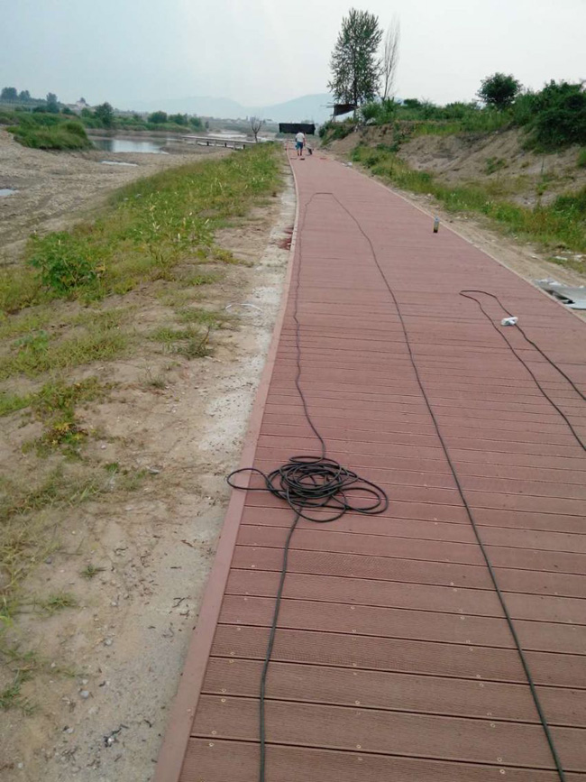 新疆塑木桥梁工程
